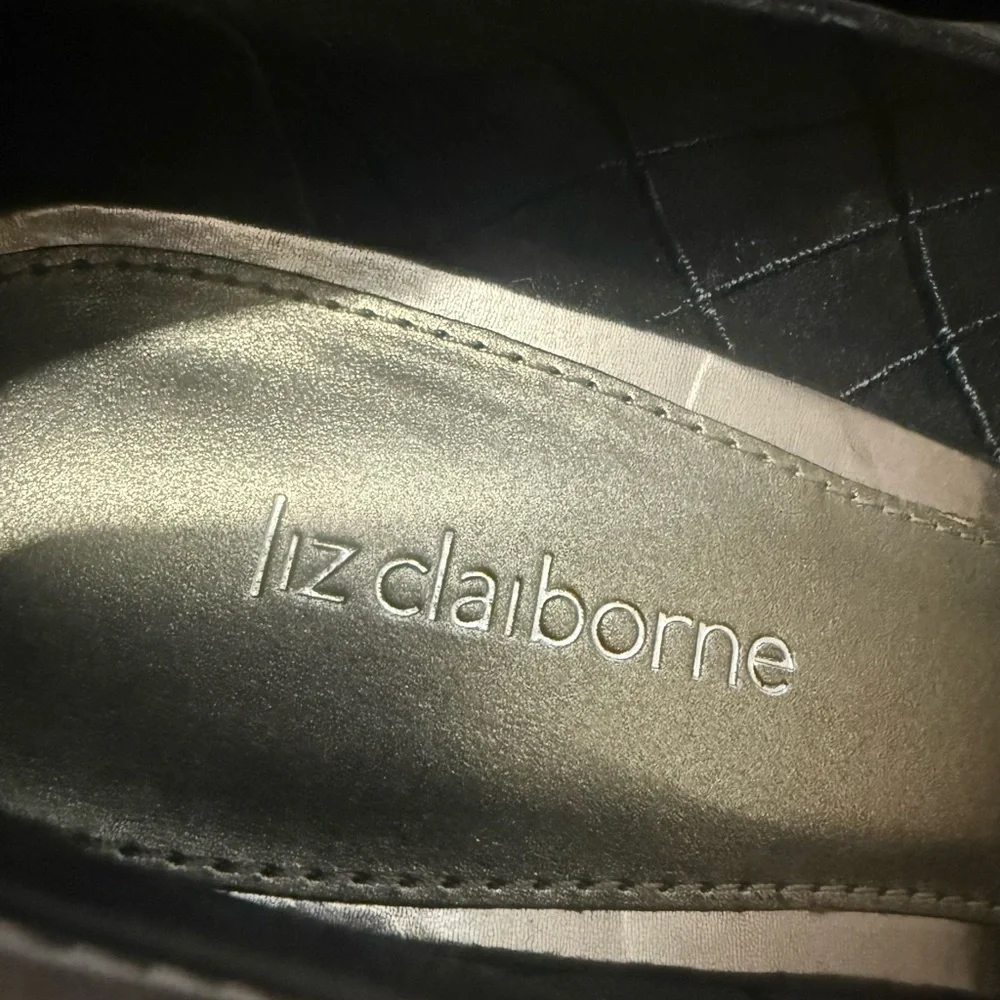 Liz Claiborne Glossy Black Peep-Toe Heels